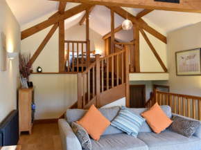 Hilltoft Barn